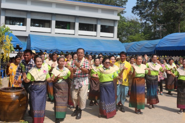 โครงการส่งเสริมความรู้และพัฒนาคุณภาพชีวิต เยาวชน สตรี ผู้สูงอายุ ผู้พิการ ผู้ด้อยโอกาสทางสังคมและครอบครัวประจำปี 2562