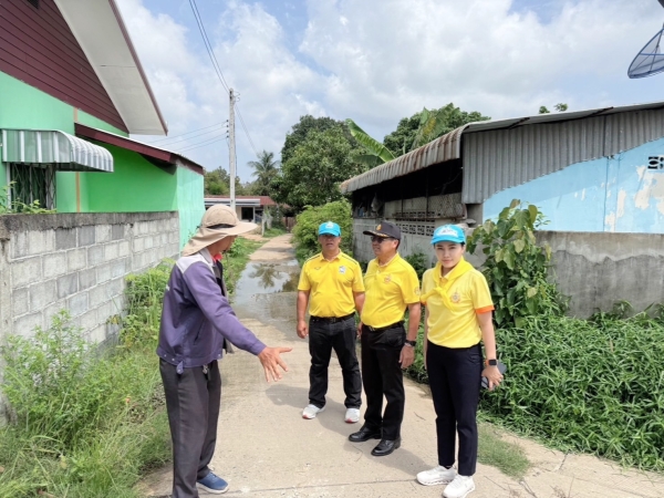 เทศบาลตำบลตาดทอง ลงพื้นที่ตรวจสอบ หารือแนวทางการดูแลช่วยเหลือความเดือดร้อนของประชาชนในพื้นที่ตำบลตาดทอง