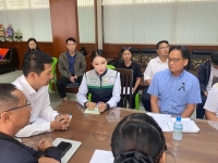 นายกภัคสุนันท์ เทศบาลตำบลตาดทอง เข้าร่วมประชุม &ldquo;ปรึกษาหารือในการแก้ไขปัญหาผักตบชวาในลำน้ำทวน&rdquo; ณ ที่ทำการเทศบาลเมืองยโสธร ตำบลในเมือง อำเภอเมืองยโสธร จังหวัดยโสธร