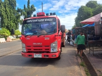 กองสาธารณสุขและสิ่งแวดล้อม ร่วมกับ งานป้องกันฯ สำนักปลัด เทศบาลตำบลตาดทอง ทำความสะอาดล้างตลาดสดเทศบาลตำบลตาดทอง