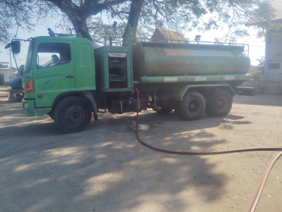 กองสาธารณสุขและสิ่งแวดล้อม ร่วมกับ งานป้องกันฯ สำนักปลัด เทศบาลตำบลตาดทอง ทำความสะอาดบริเวณคลองน้ำ และล้างตลาดสดเทศบาลตำบลตาดทอง ตำบลตาดทอง อำเภอเมืองยโสธร จังหวัดยโสธร